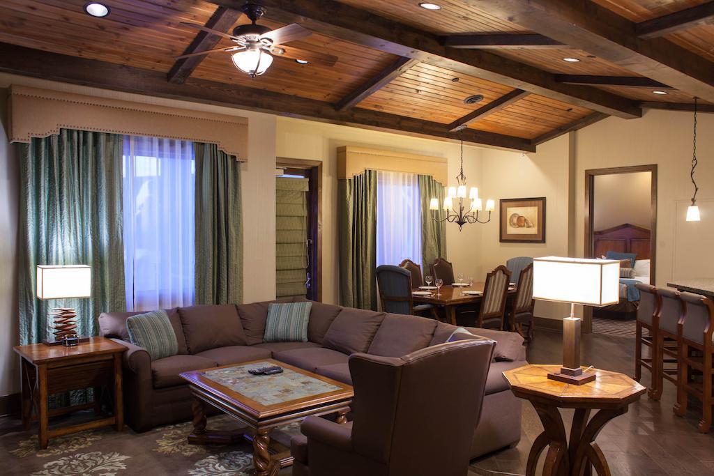 Club Wyndham Glacier Canyon Wisconsin Dells Rum bild