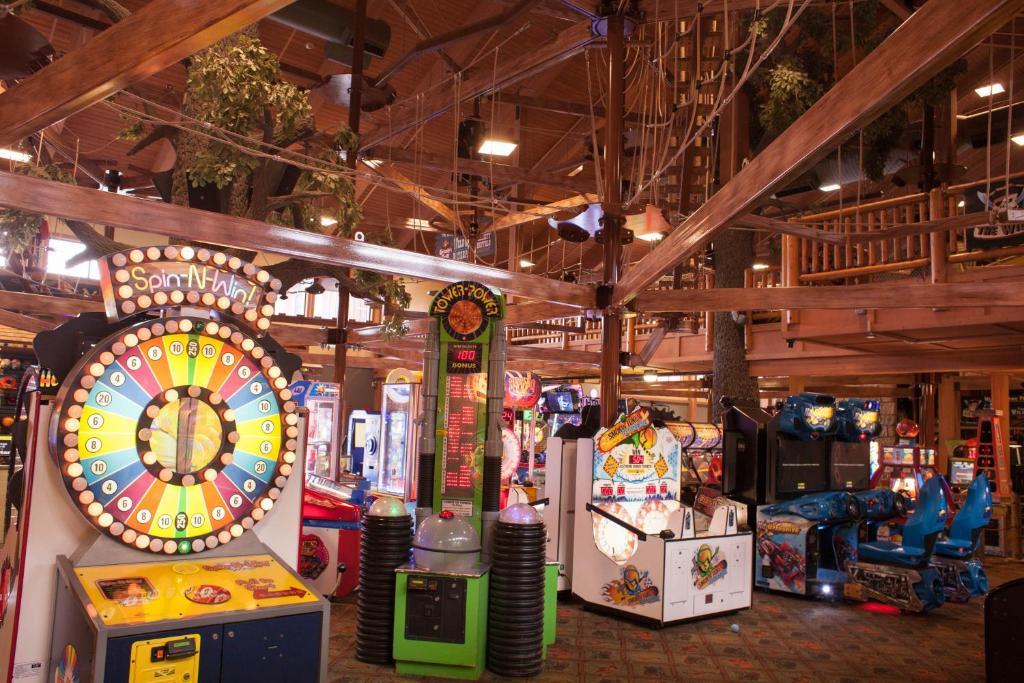 Club Wyndham Glacier Canyon Wisconsin Dells Exteriör bild