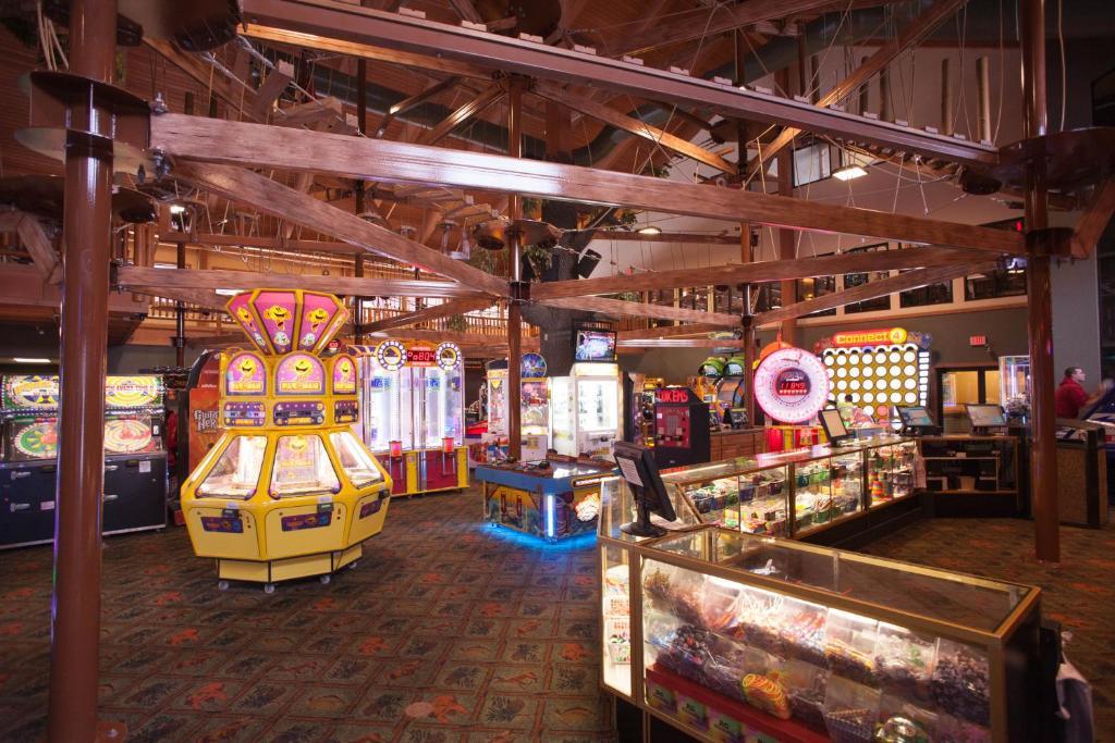 Club Wyndham Glacier Canyon Wisconsin Dells Exteriör bild